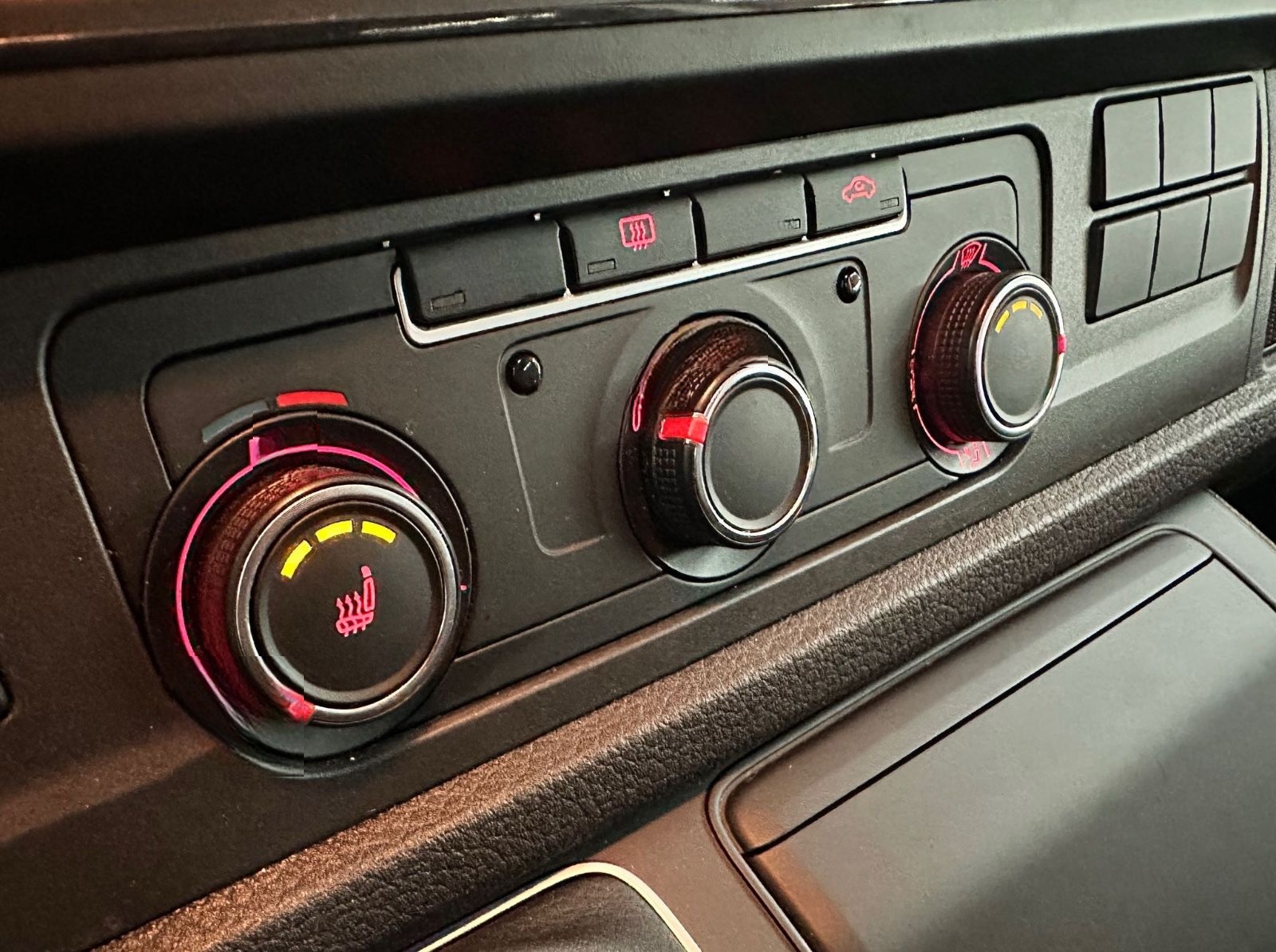 Volkswagen T6 Multivan*Trendl*Nur64TKM*6-Sitzer*Kamera*AHK* foto 16