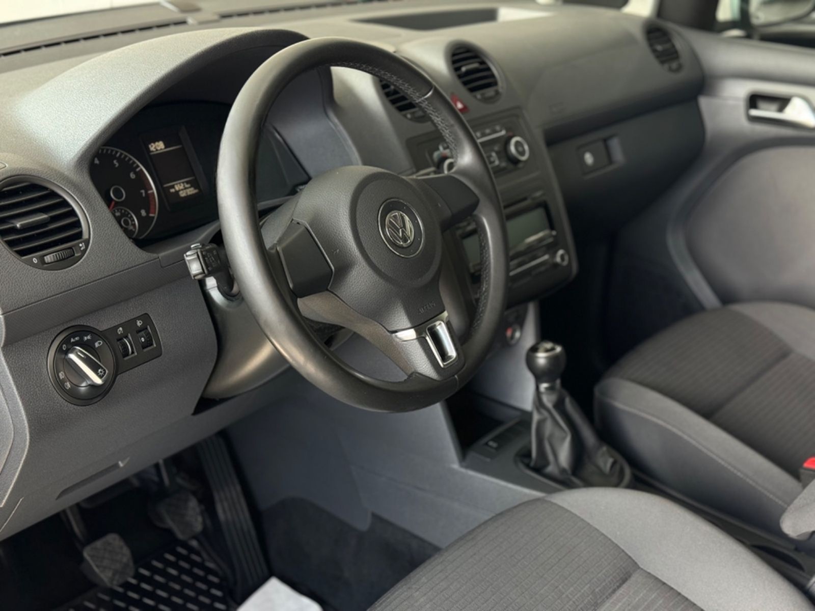 Volkswagen Caddy Comfortline TSI Behindertengerecht-Rampe foto 7