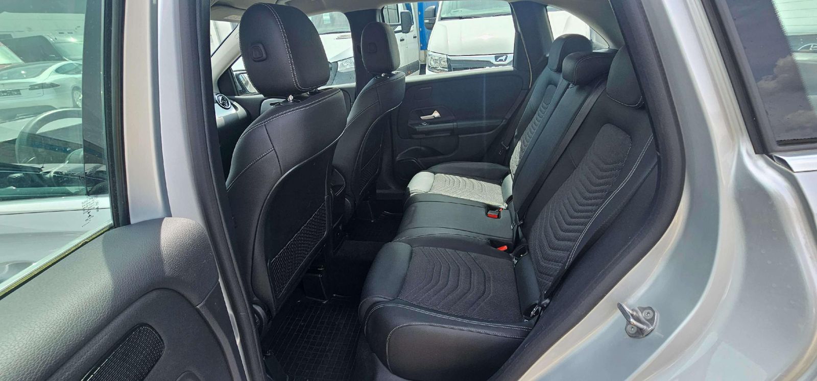 Mercedes-Benz B 180 B 180 d VirtualCockpit*Navi*Elektrische-AH foto 15