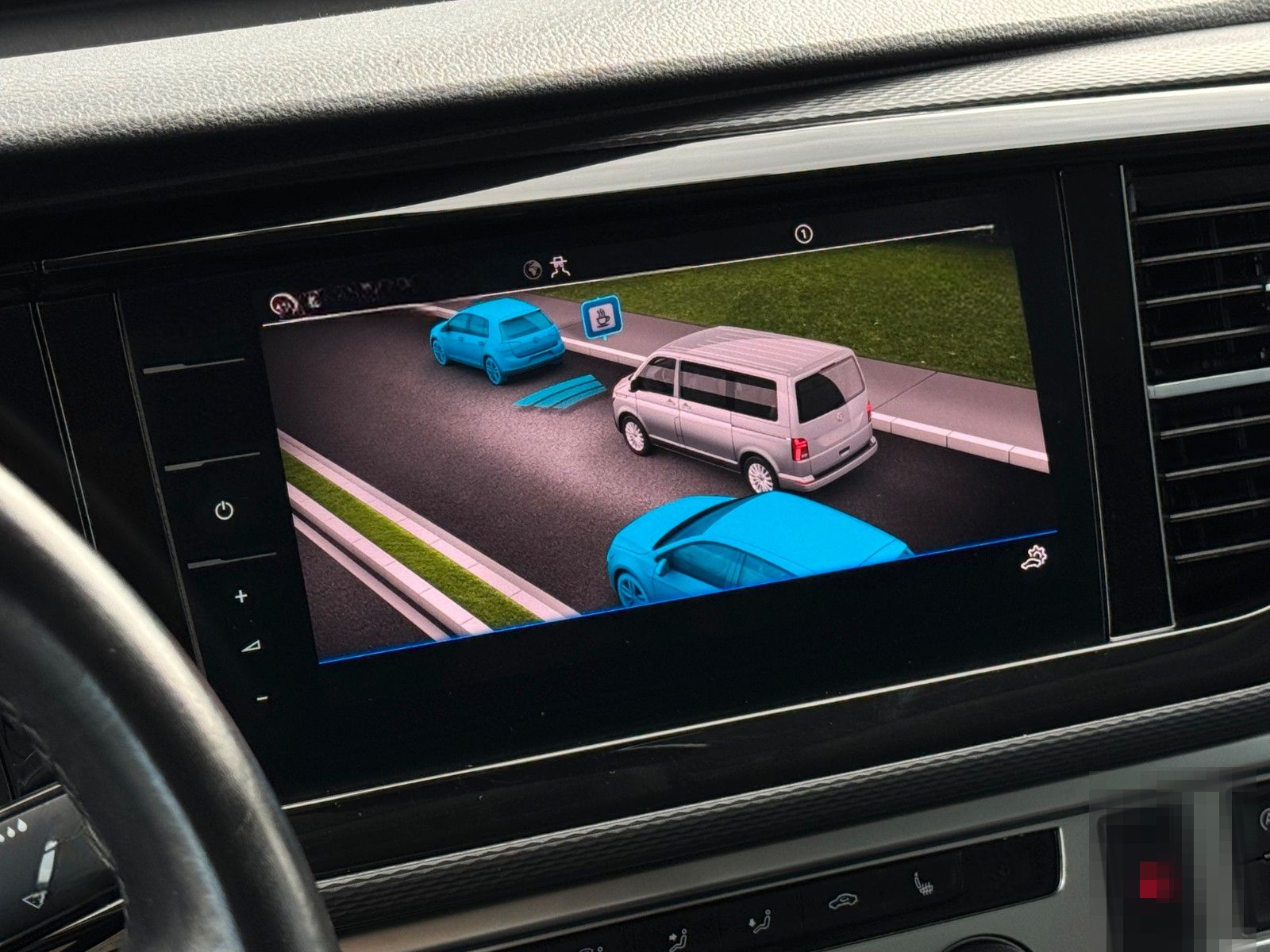 Volkswagen T6.1 Multivan Comfortline 4Motion 6-Sitzer StHzg foto 15