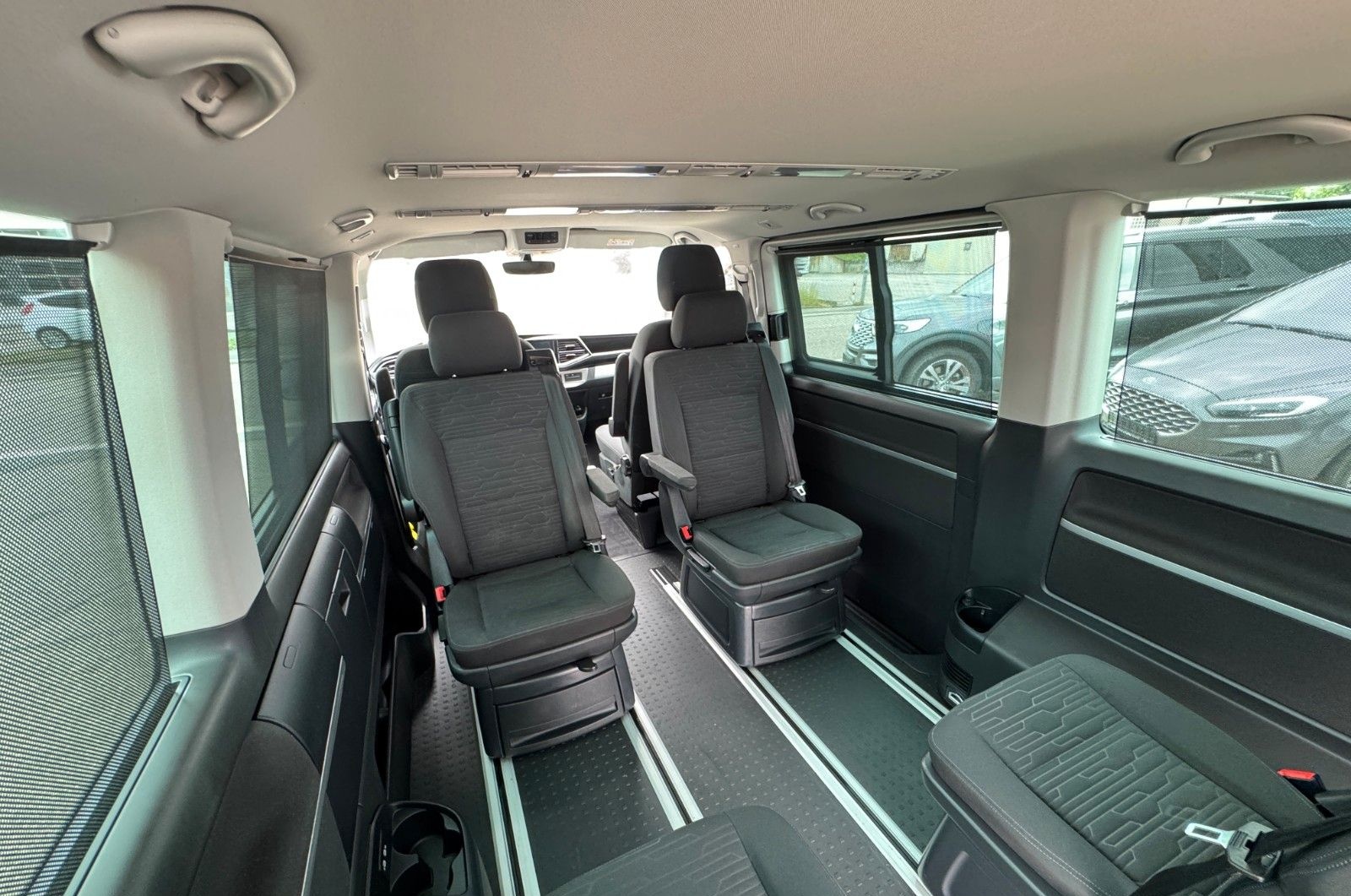 Volkswagen T6.1 Multivan Comfortline 4Motion 6-Sitzer StHzg foto 25