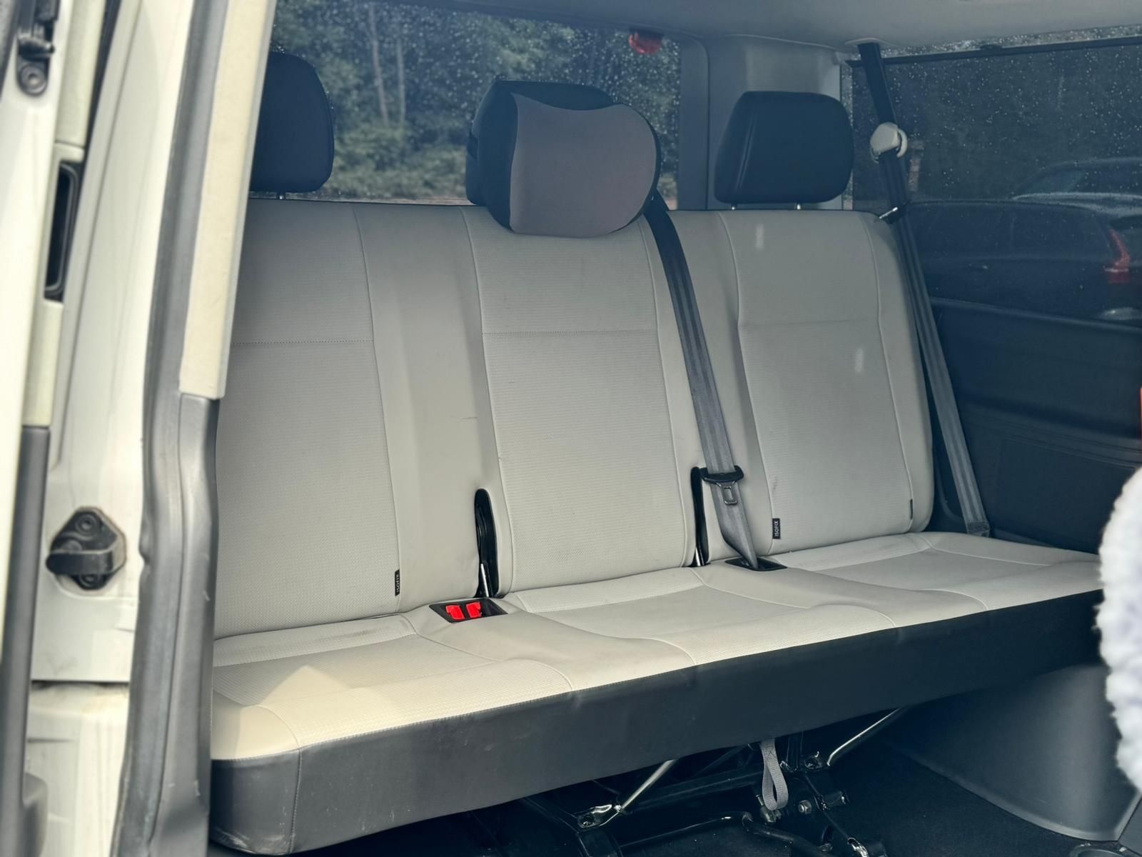 Volkswagen T5 Caravelle behindertengerecht *Rampe* foto 11