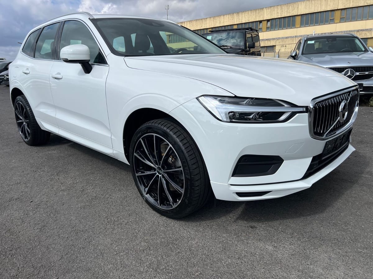 Volvo XC60 AWD Kamera Navi Sensus LED Teilleder foto 3