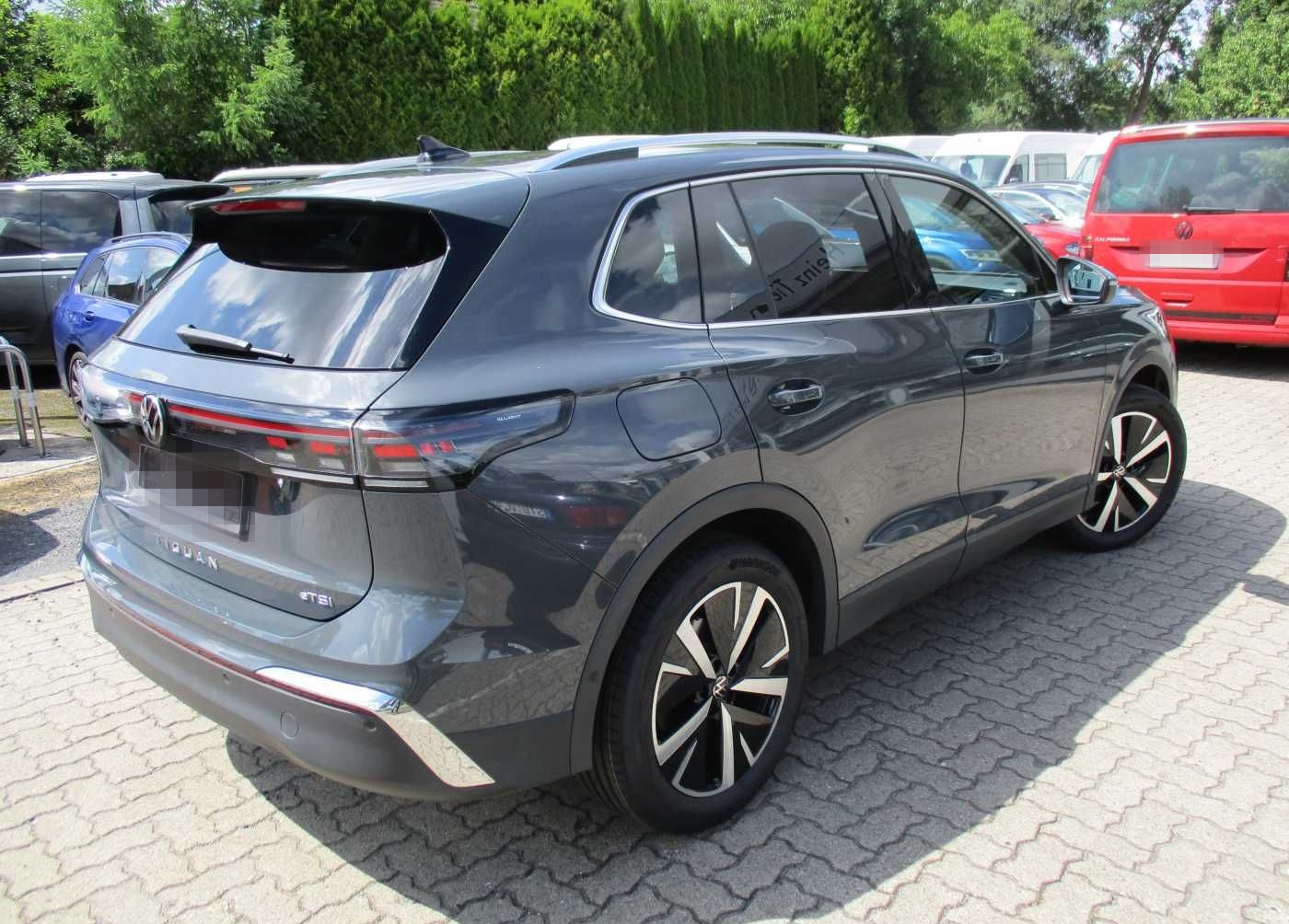 Volkswagen Tiguan 1.5 eTSI OPF DSG Elegance foto 3