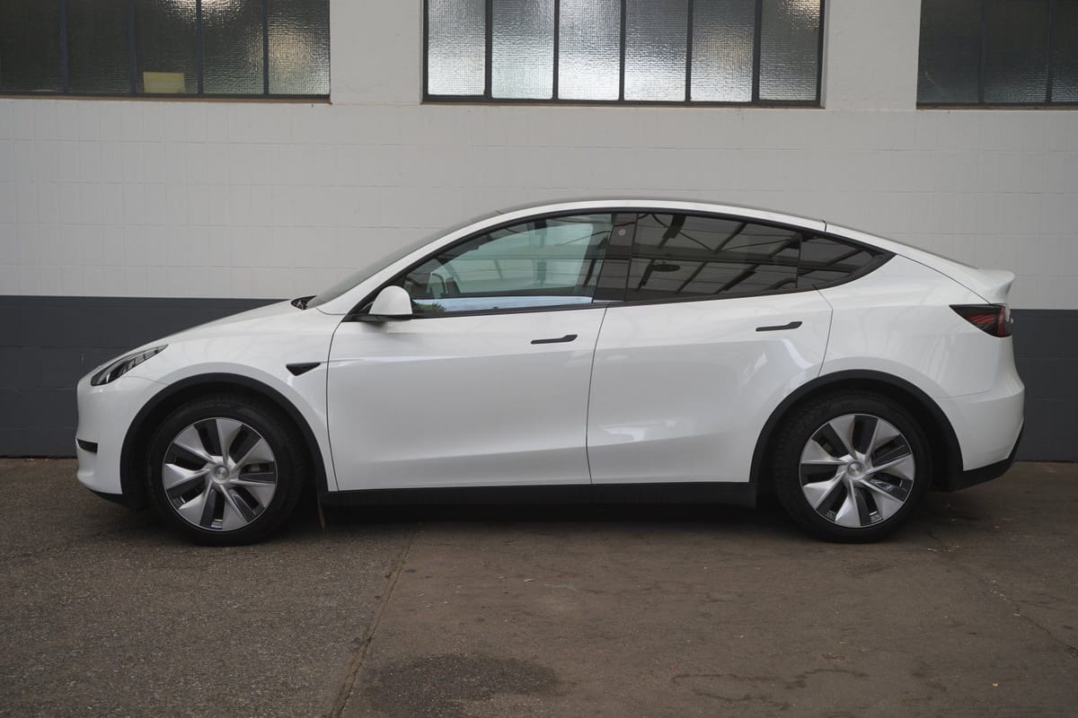 Tesla Model Y Standard Range RWD AHK EAP enhanced aut foto 4