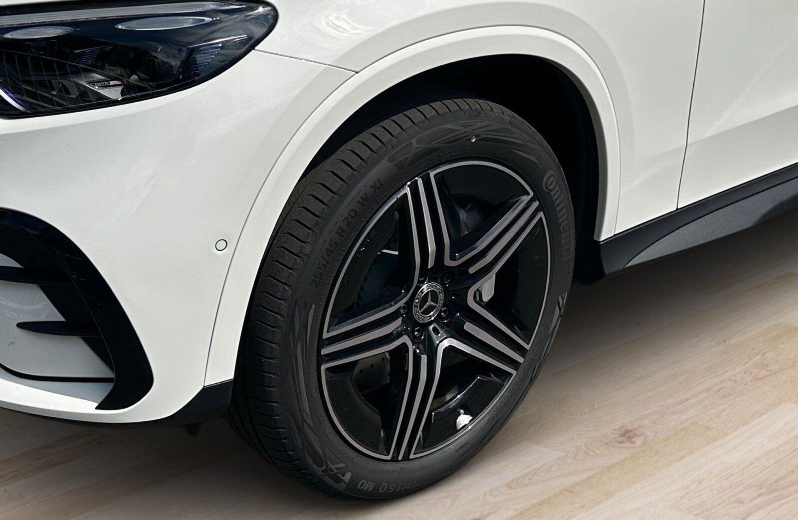 Mercedes-Benz GLC 300 de 4M AMG°LEDER°AHK°360°PANO°KEYL° foto 6