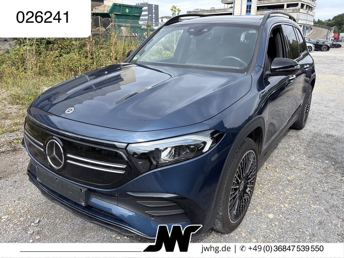 Mercedes-Benz EQB350 4M 2x AMG Line 20 Distronic HeadUp Pano