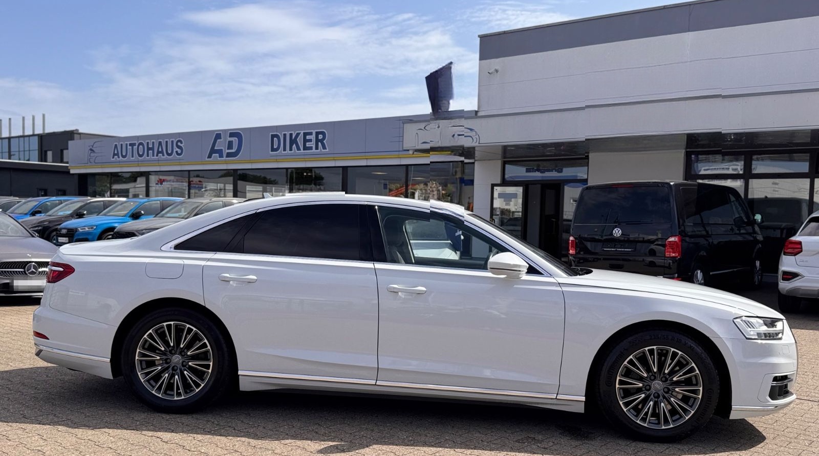 Audi A8 50 TDI quattro foto 4
