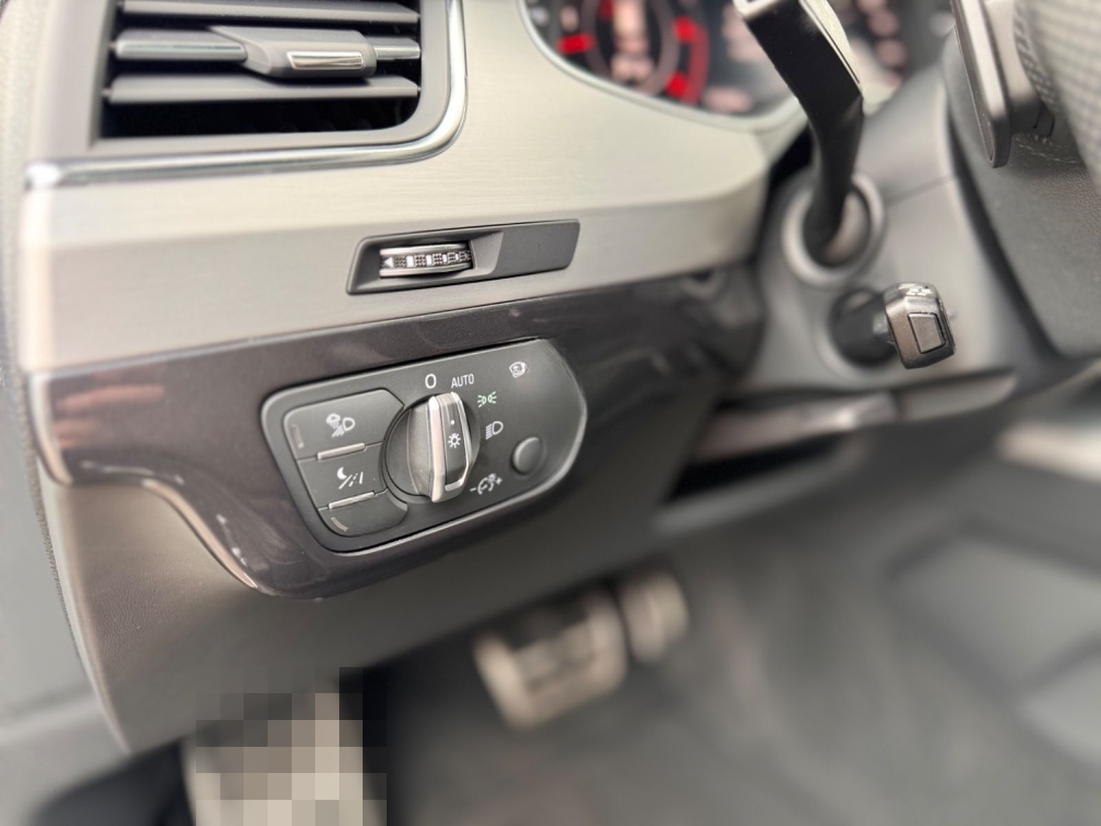 Audi Q7 50 TDI quattro S line Sport / Plus 7 Sitze foto 24