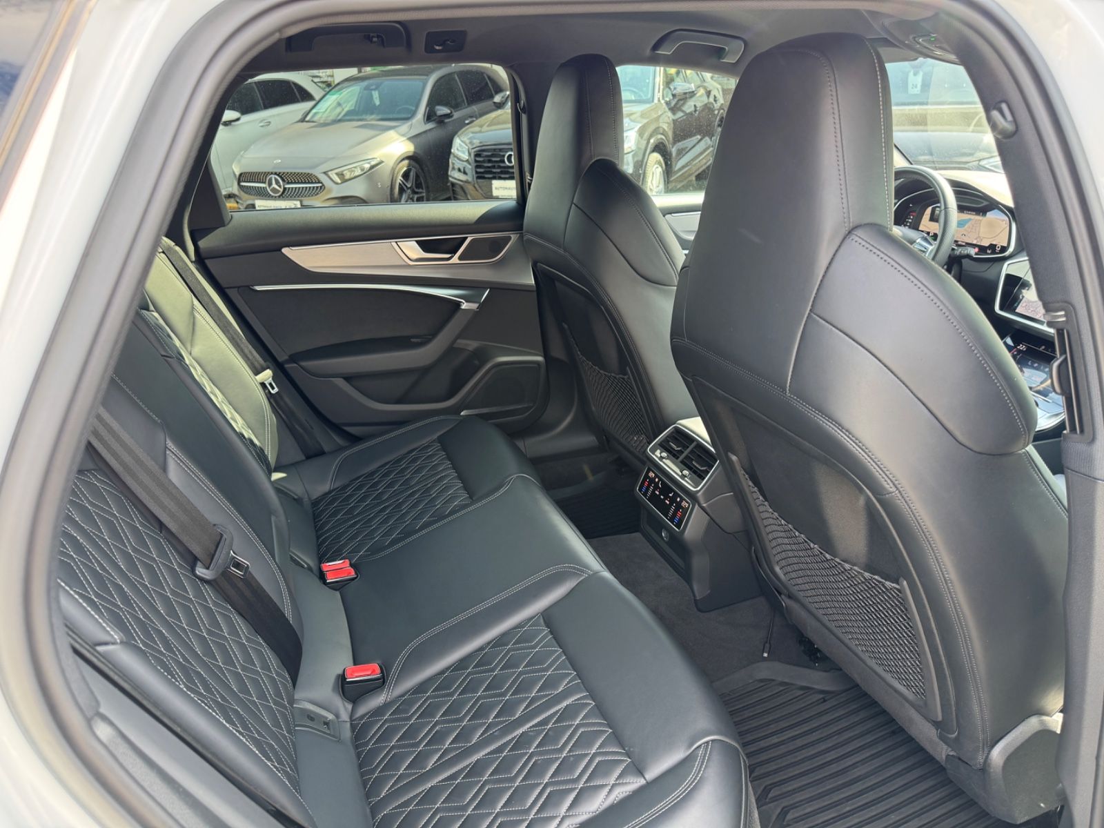 Audi S6 Avant 3.0 TDI quattro Optik Paket, B&O, LED foto 23