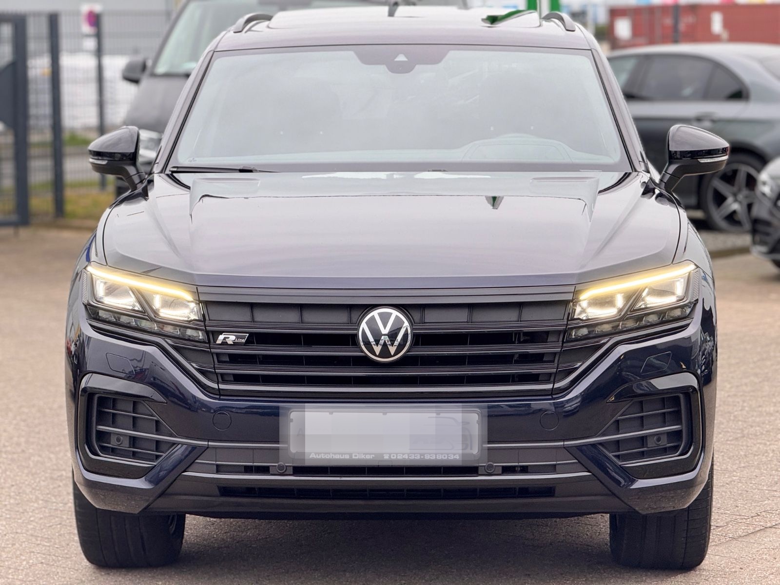 Volkswagen Touareg 3.0 TDI R-Line 4Motion foto 3