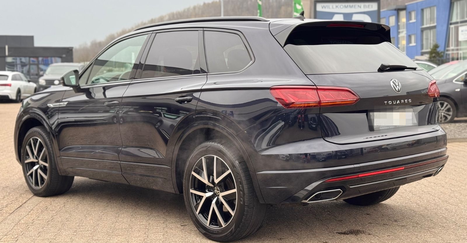 Volkswagen Touareg 3.0 TDI R-Line 4Motion foto 7