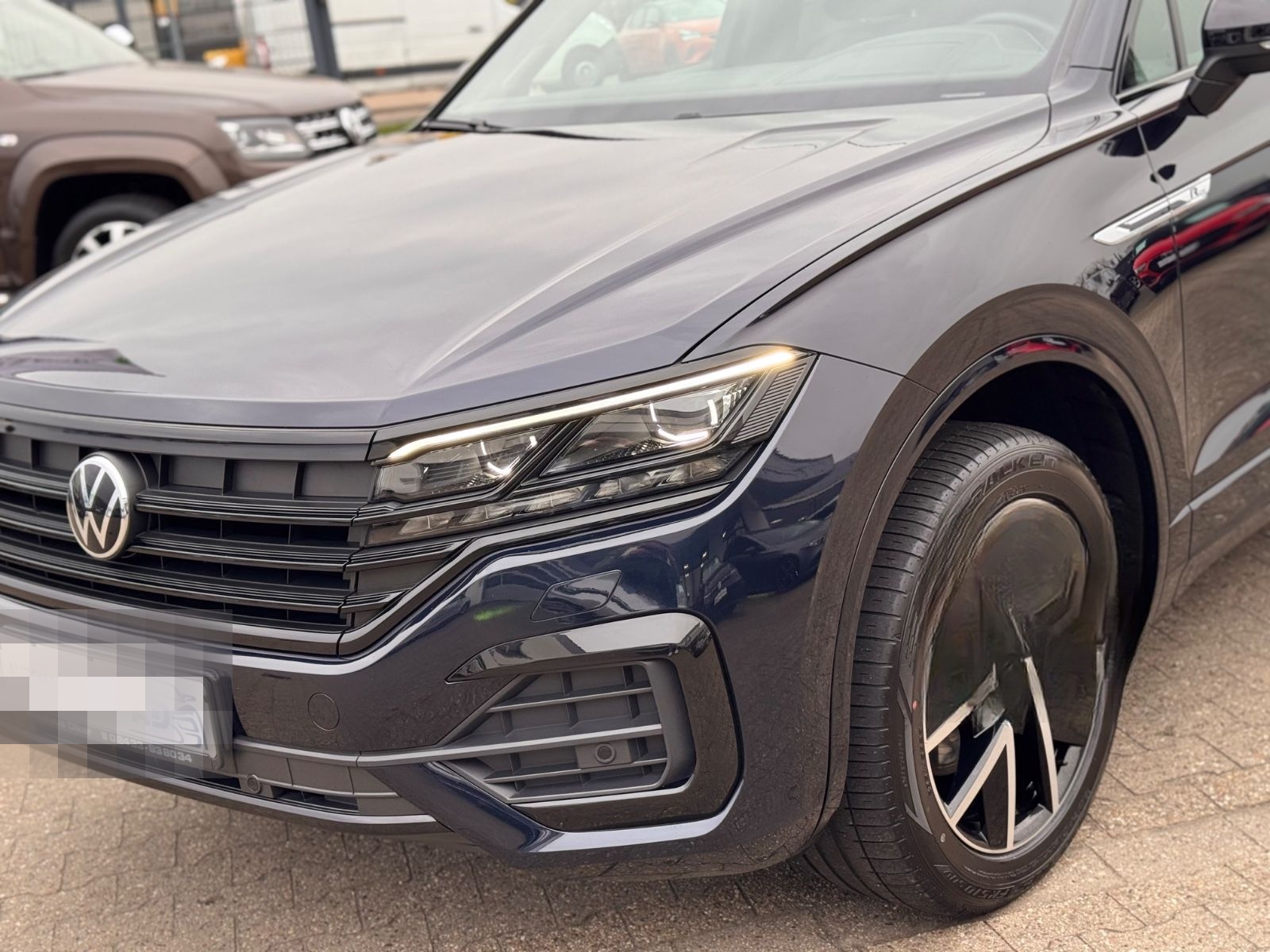 Volkswagen Touareg 3.0 TDI R-Line 4Motion foto 10