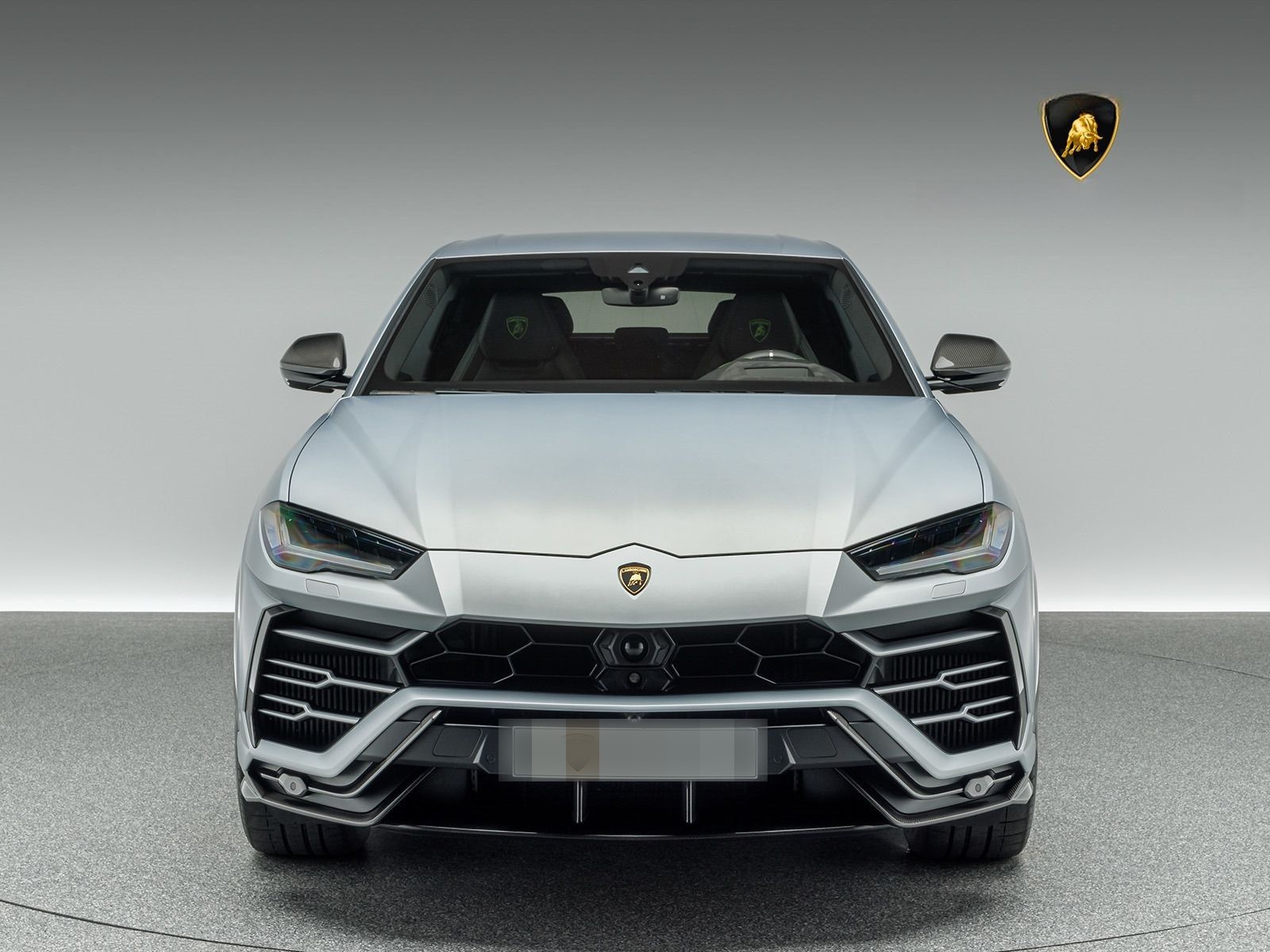 Lamborghini Urus foto 2