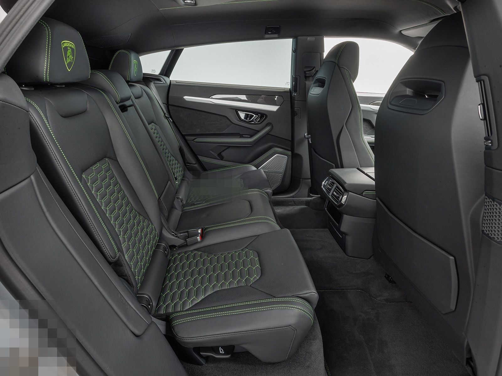 Lamborghini Urus foto 16