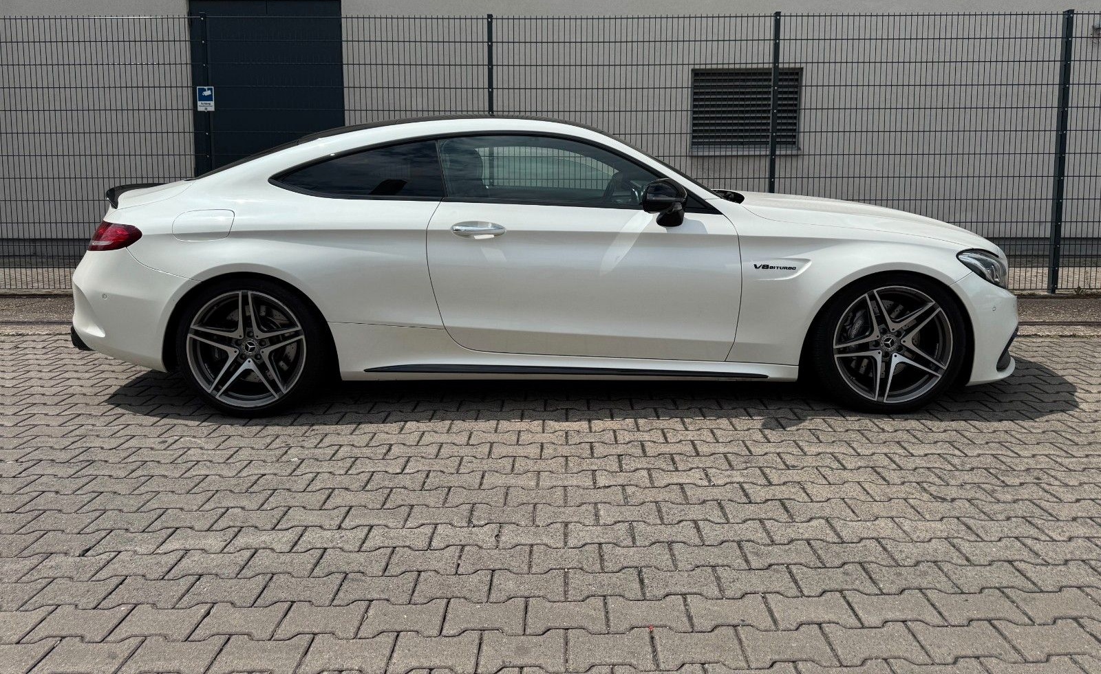 Mercedes-Benz C 63 AMG Coupe PANO/360°/SPORTABGAS/NIGHT/BURMES foto 2