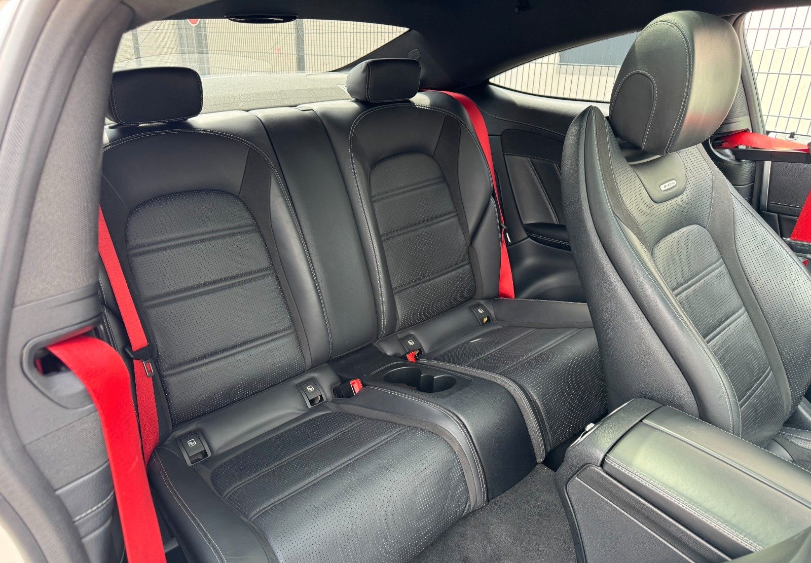 Mercedes-Benz C 63 AMG Coupe PANO/360°/SPORTABGAS/NIGHT/BURMES foto 14