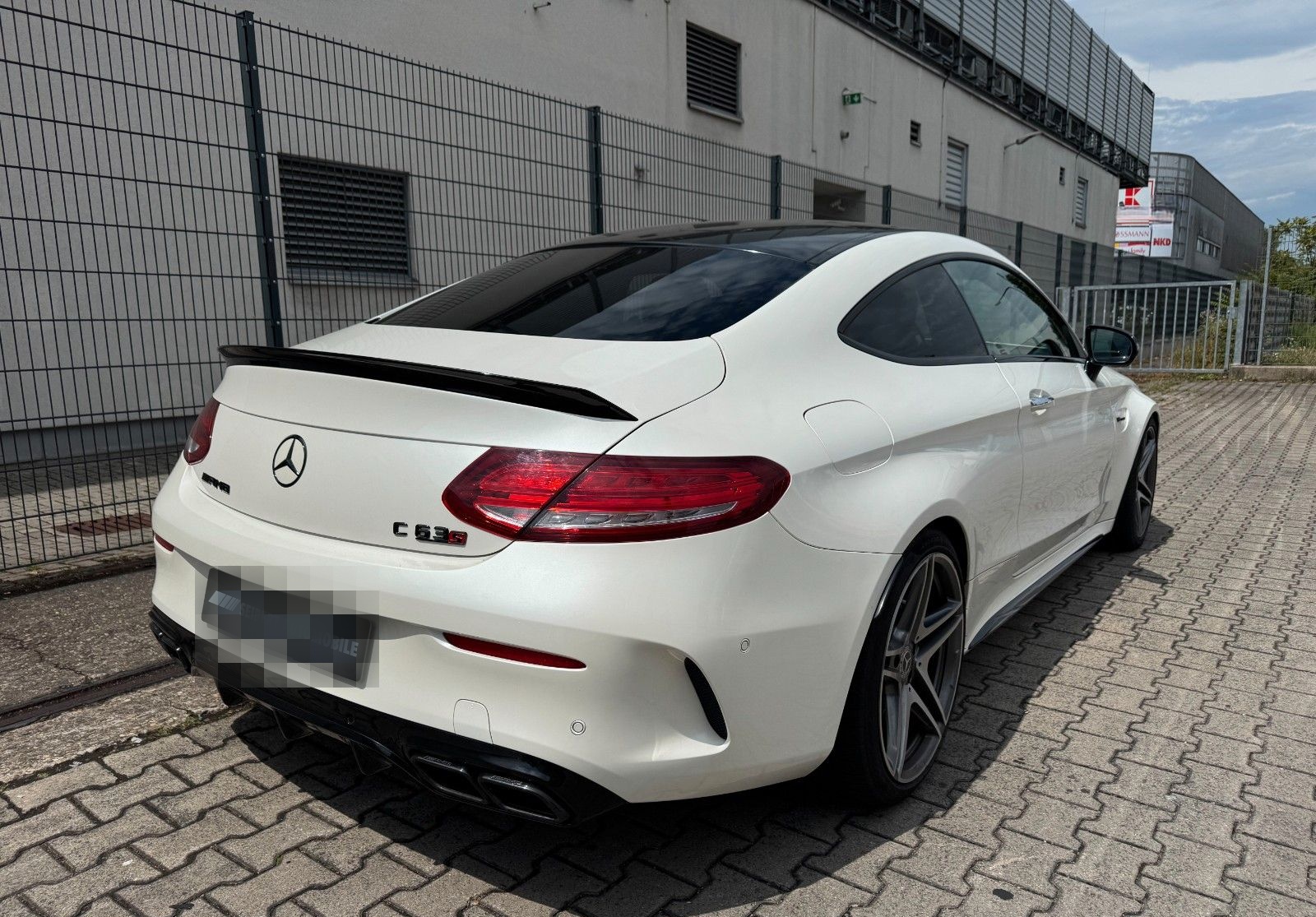 Mercedes-Benz C 63 AMG Coupe PANO/360°/SPORTABGAS/NIGHT/BURMES foto 3
