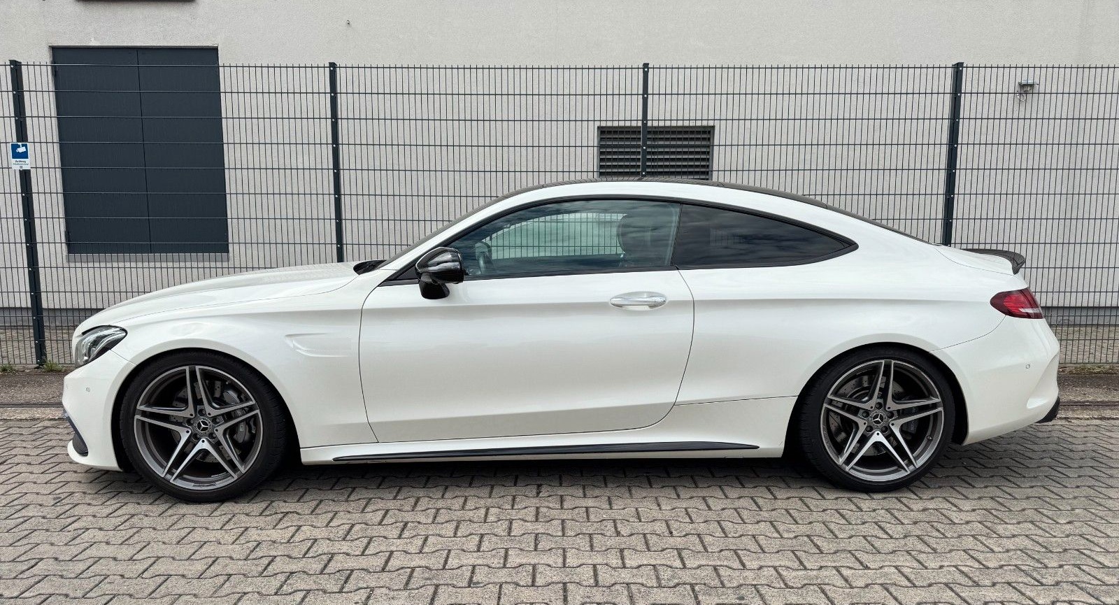 Mercedes-Benz C 63 AMG Coupe PANO/360°/SPORTABGAS/NIGHT/BURMES foto 7