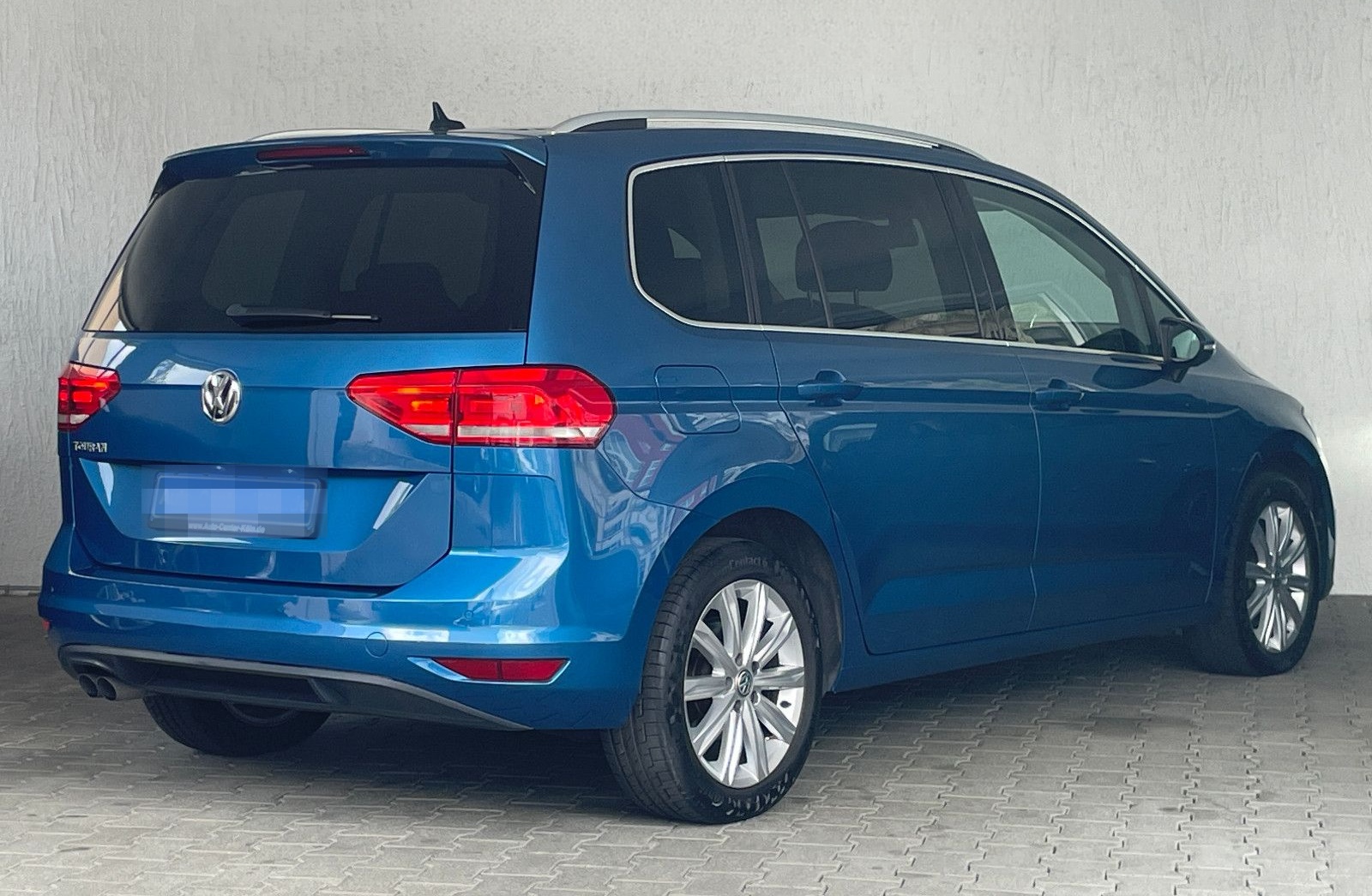 Volkswagen Touran 2.0 TDI BMT Highline*Navi*LED*AHK*7.SITZE foto 5