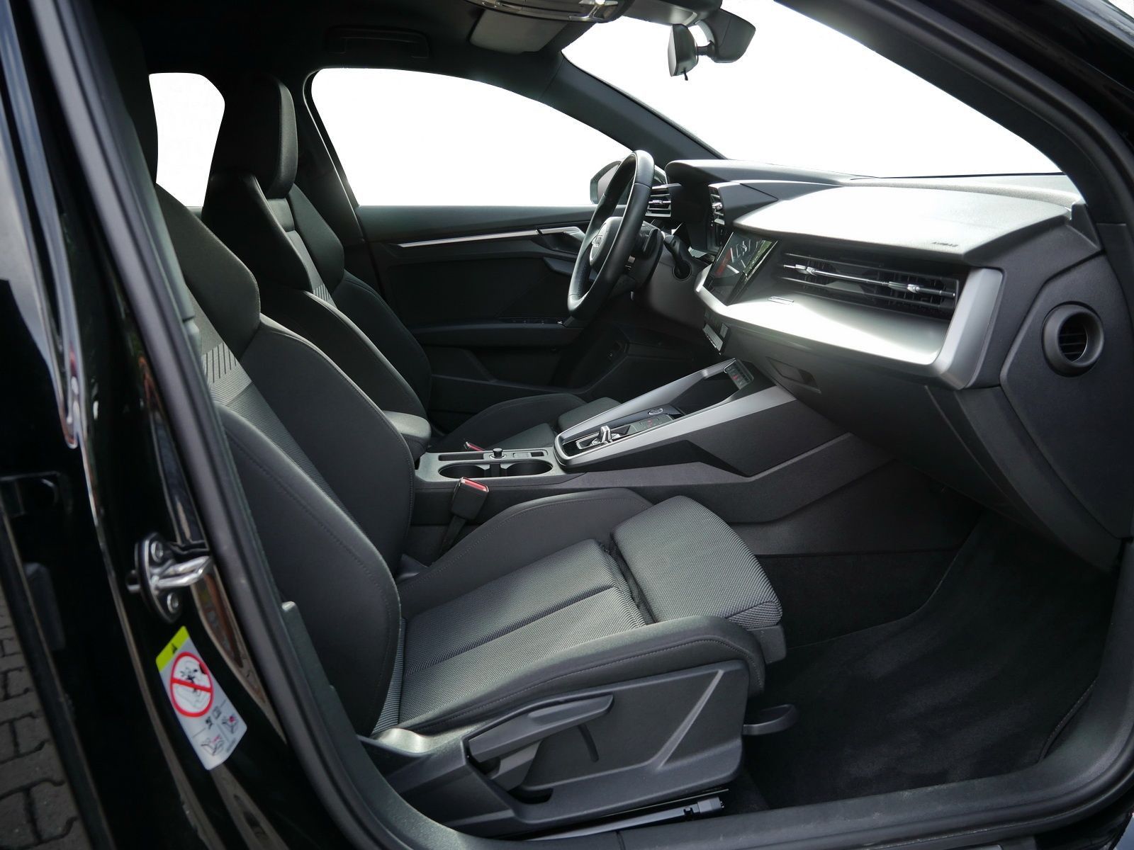 Audi A3 Sportback 40 TFSI e advanced LED GRA Sound foto 4