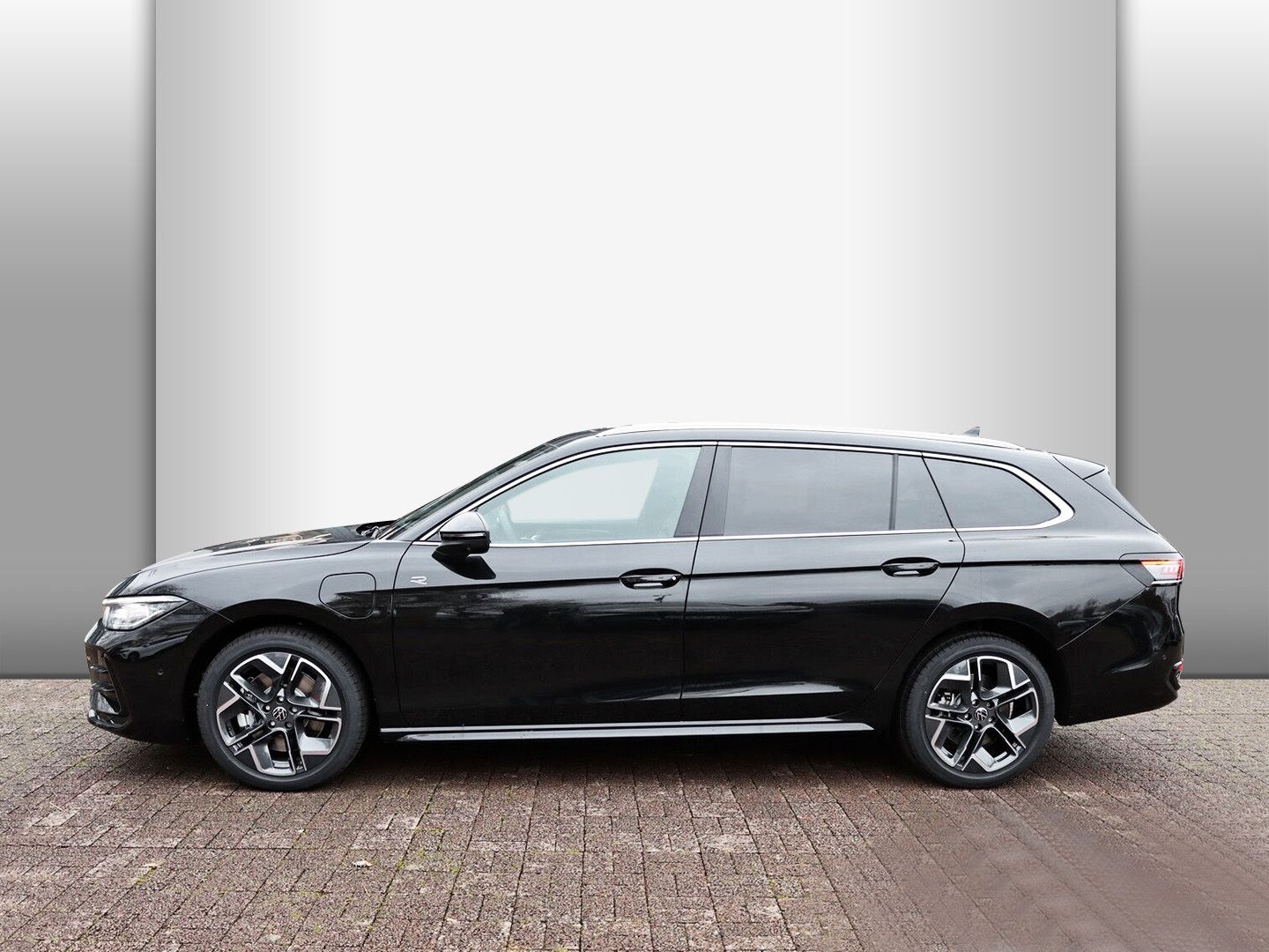 Volkswagen Passat R-Line 1.5 eHybrid OPF DSG PANO/HEAD UP/I foto 4