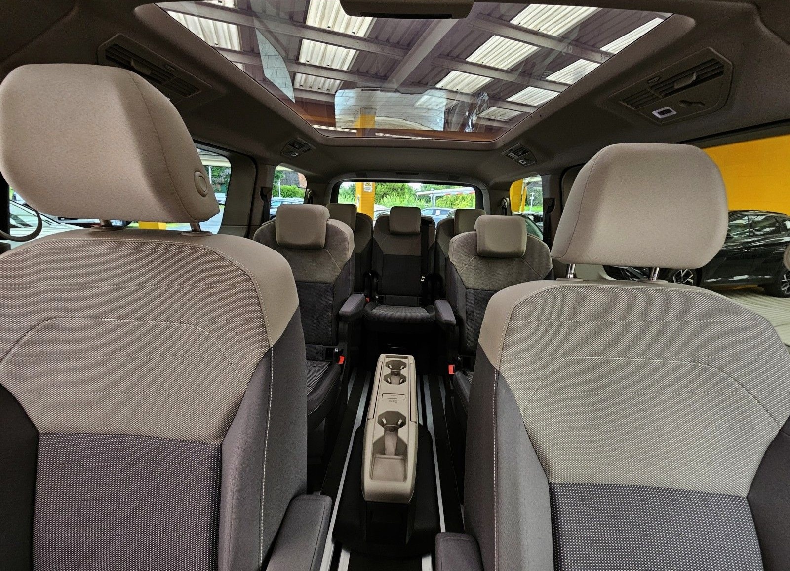 Volkswagen T7 Multivan TDI L2 7-Sitzer Pano el.Heck e.Türen foto 24