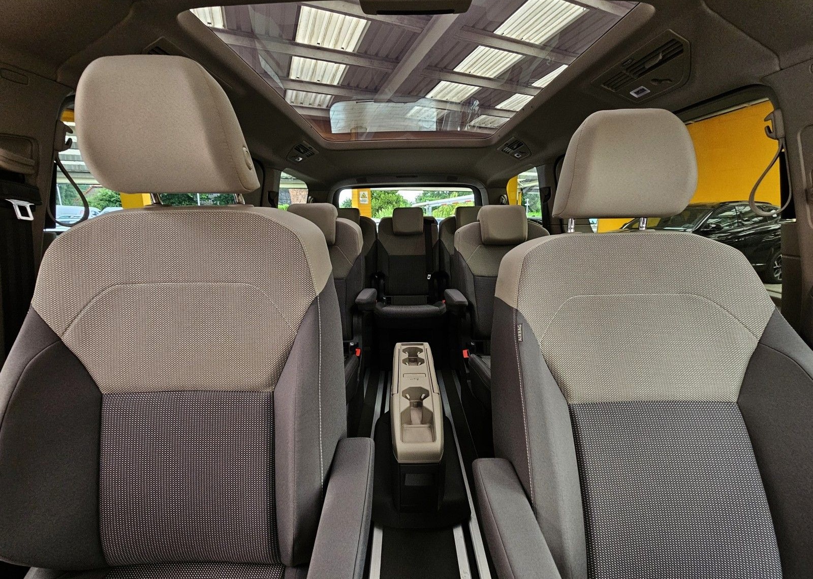 Volkswagen T7 Multivan TDI L2 7-Sitzer Pano el.Heck e.Türen foto 25
