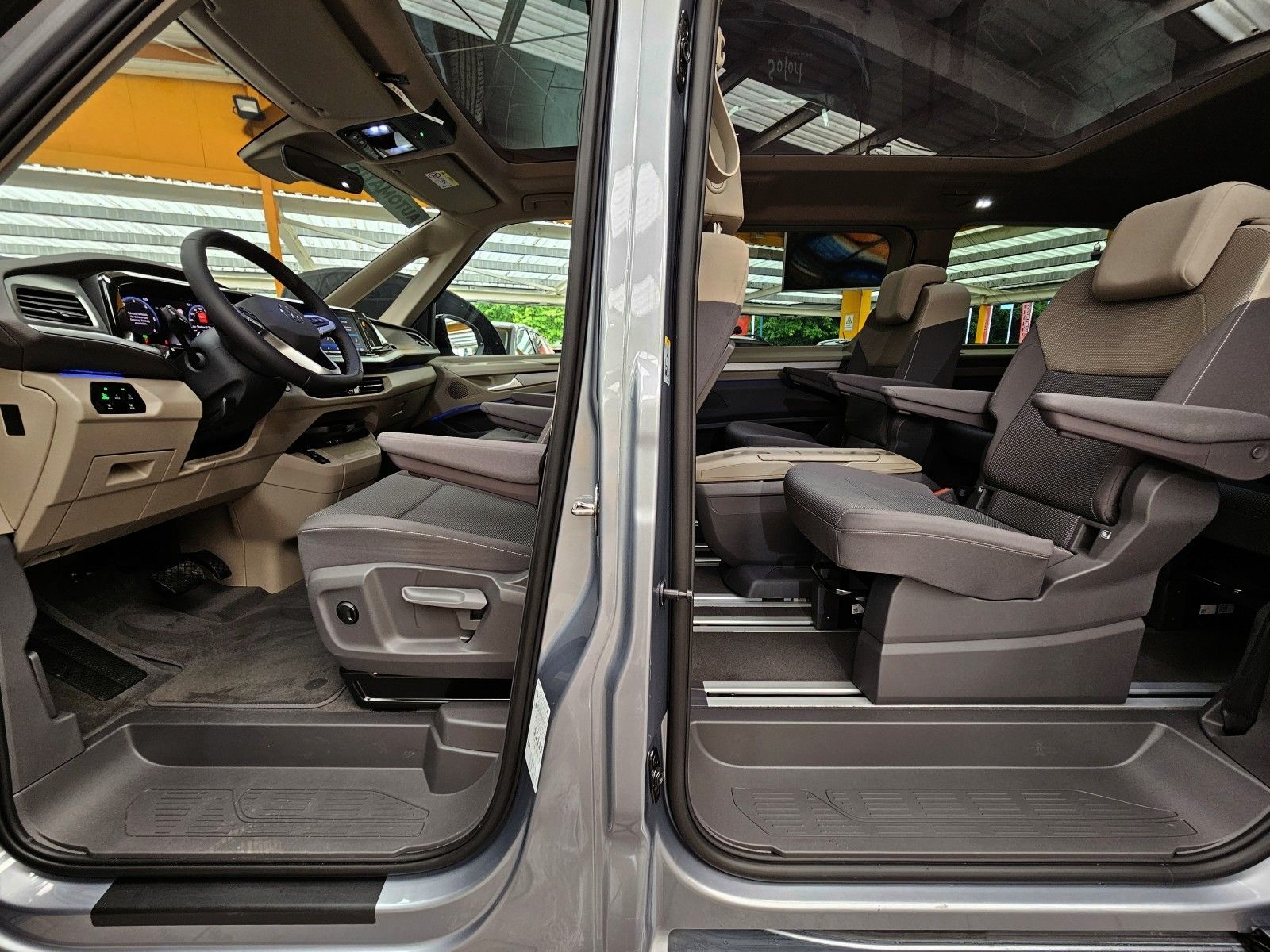 Volkswagen T7 Multivan TDI L2 7-Sitzer Pano el.Heck e.Türen foto 8
