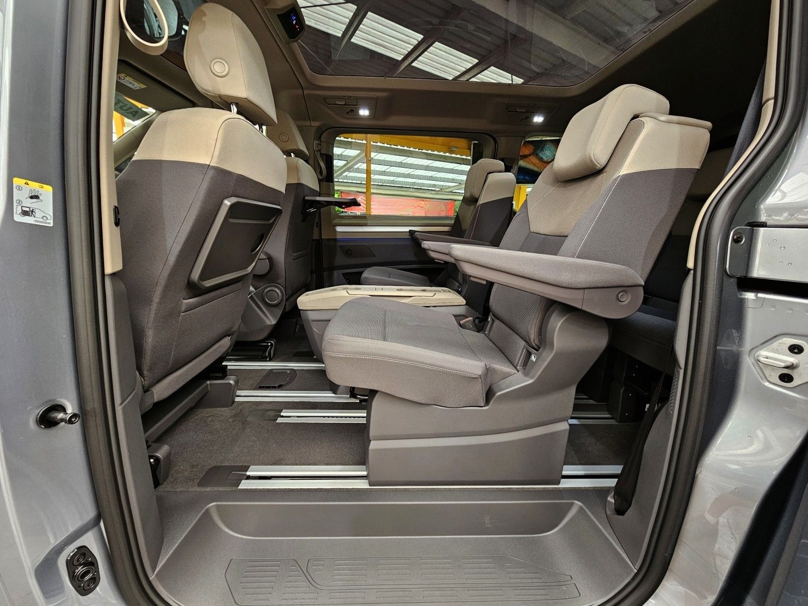 Volkswagen T7 Multivan TDI L2 7-Sitzer Pano el.Heck e.Türen foto 10