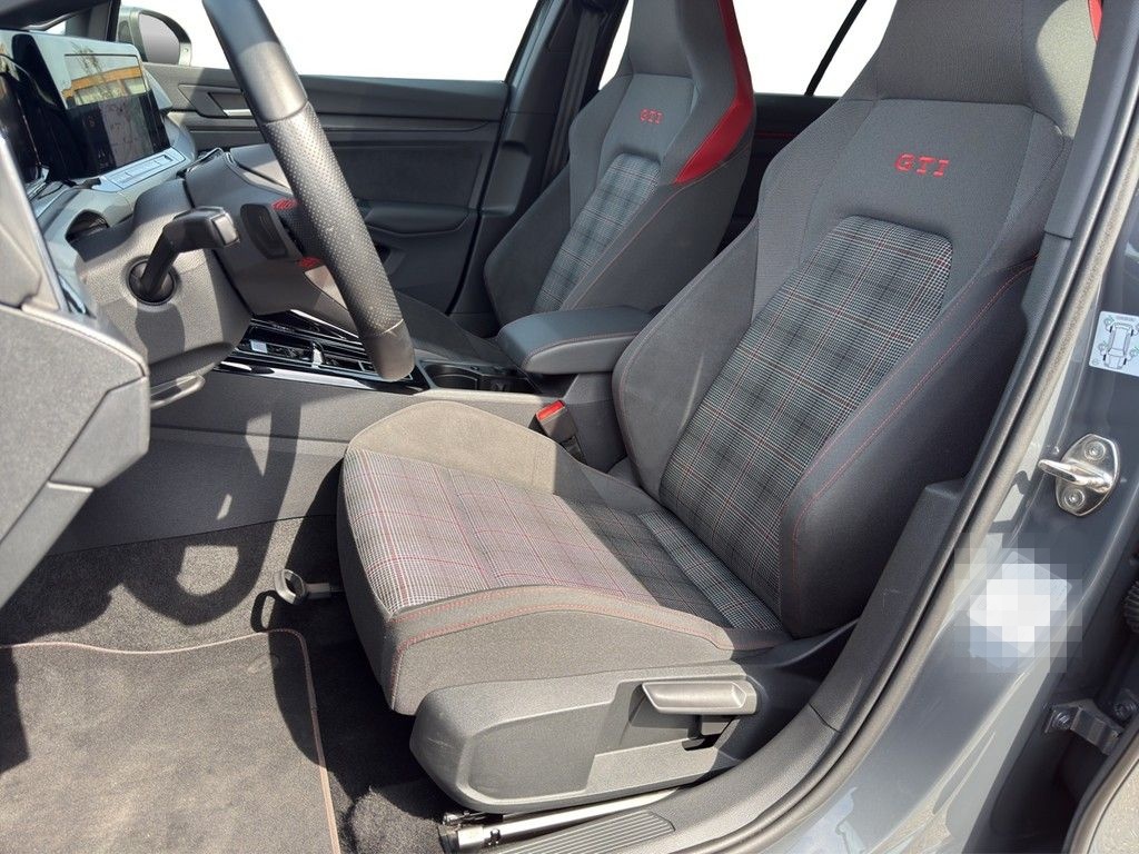 Volkswagen Golf VIII 2.0 TSI DSG GTI DCC IQ-LIGHT*HEADUP*NA foto 12