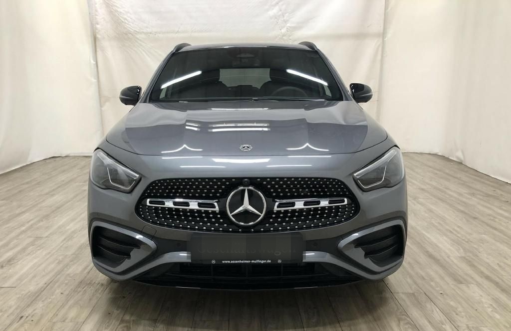 Mercedes-Benz GLA 200 d +EditionAMG+19Z+Night+Panorama+360° foto 2