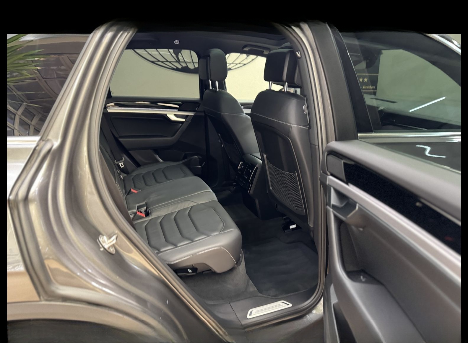 Volkswagen Touareg Elegance 4MOT 3.0TSI eHybrid Luft/HeadUp foto 15