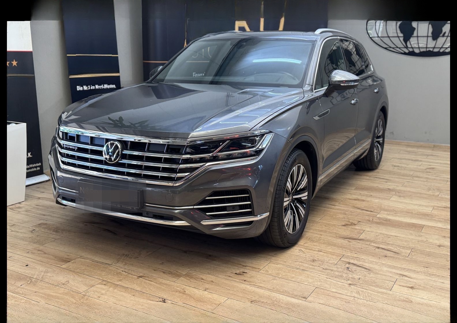 Volkswagen Touareg Elegance 4MOT 3.0TSI eHybrid Luft/HeadUp foto 4