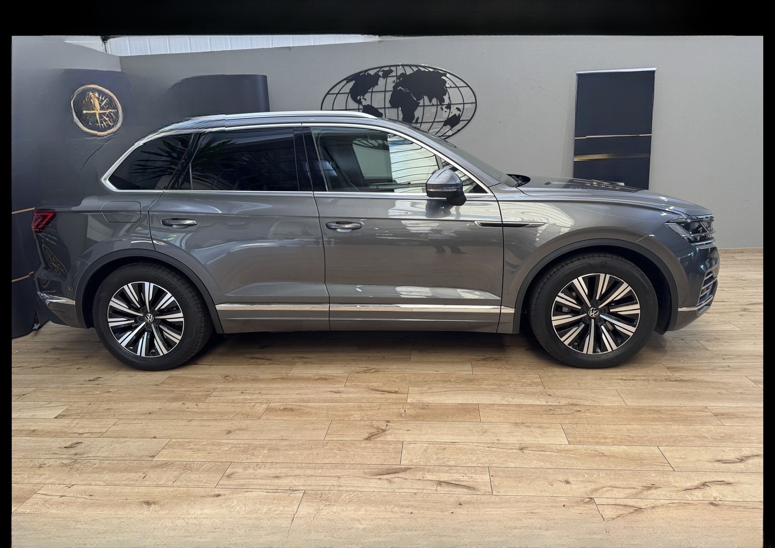 Volkswagen Touareg Elegance 4MOT 3.0TSI eHybrid Luft/HeadUp foto 5