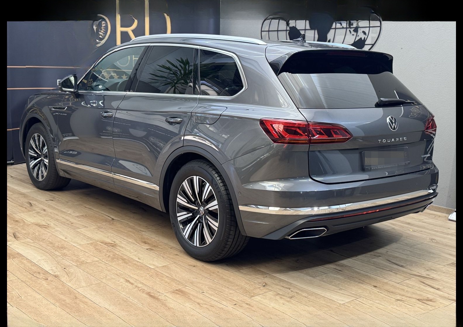Volkswagen Touareg Elegance 4MOT 3.0TSI eHybrid Luft/HeadUp foto 7