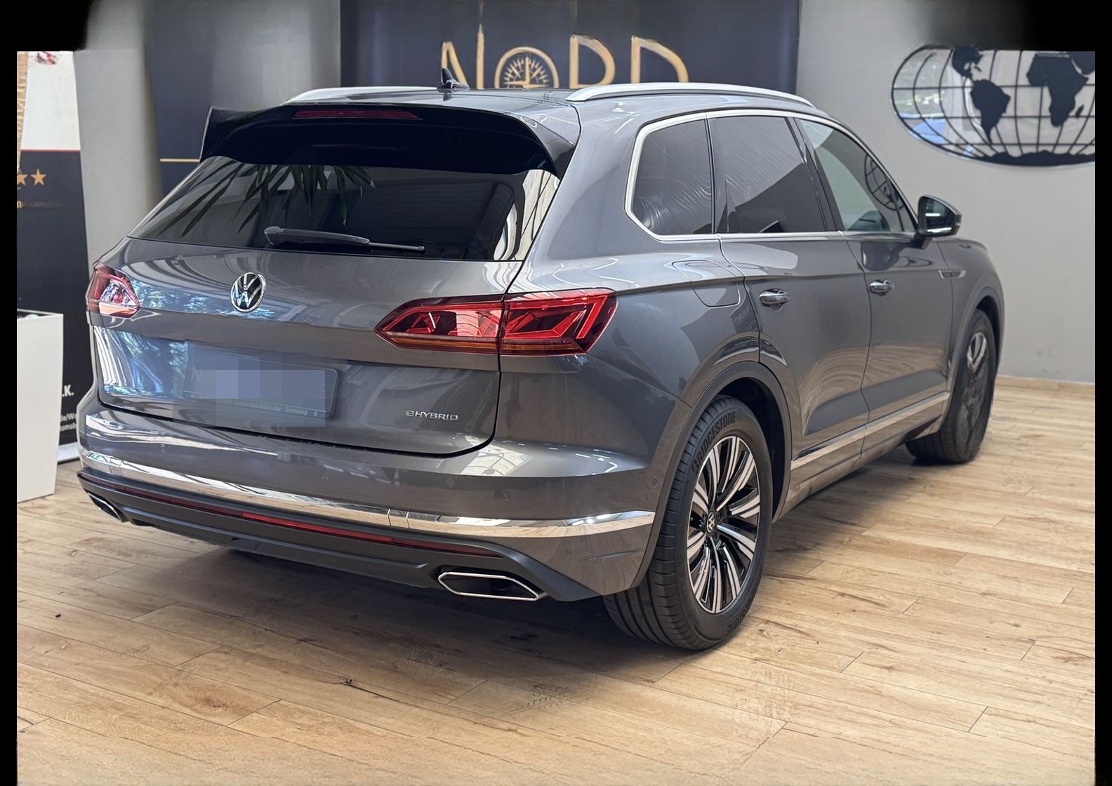 Volkswagen Touareg Elegance 4MOT 3.0TSI eHybrid Luft/HeadUp foto 9