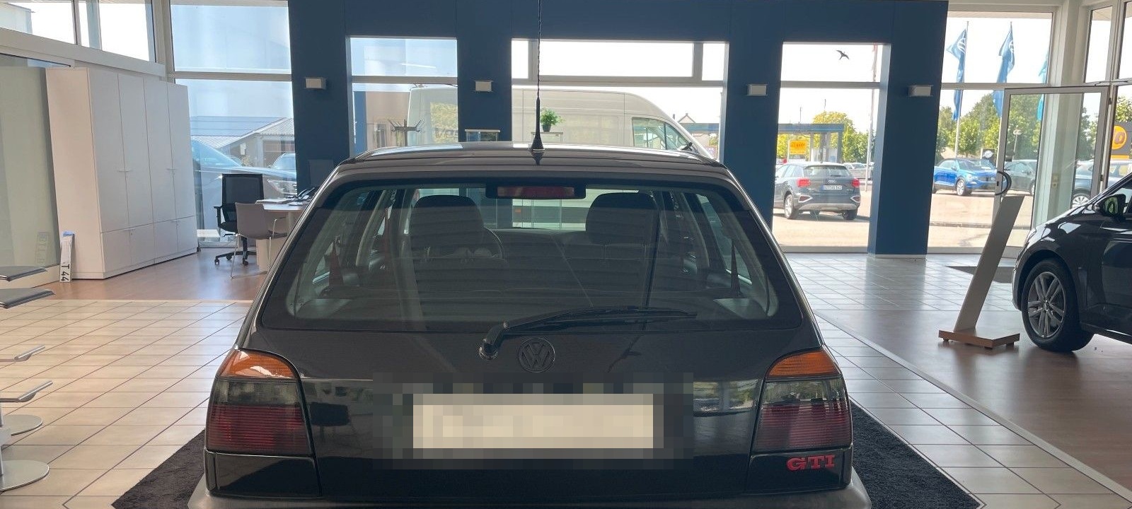Volkswagen Golf GTI "20 Jahre GTI"-Kundenauftrag- foto 3