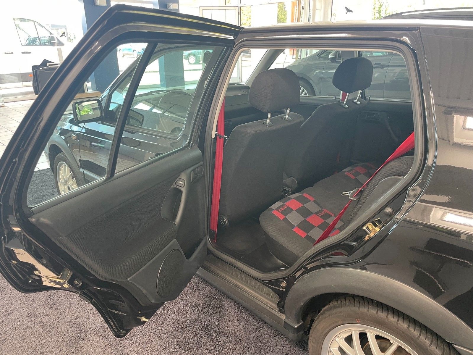 Volkswagen Golf GTI "20 Jahre GTI"-Kundenauftrag- foto 6