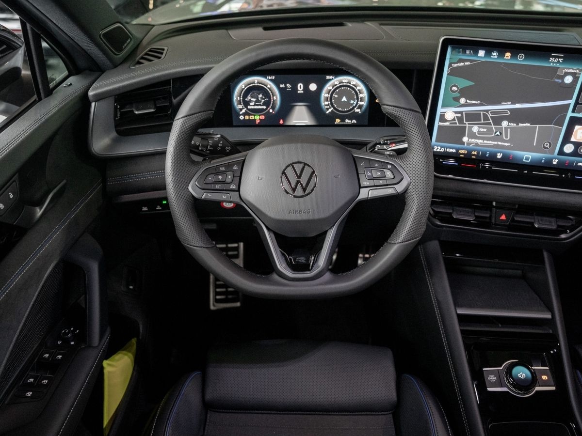 Volkswagen Tayron R-Line 2.0 l TDI 4MOTION DSG DCC Pano AHK foto 12
