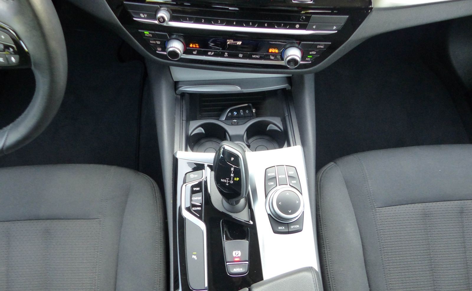 BMW 520d Aut. AHK Navi Tempo SHZ PDC foto 15