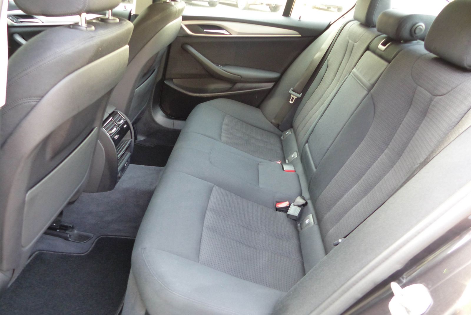 BMW 520d Aut. AHK Navi Tempo SHZ PDC foto 8