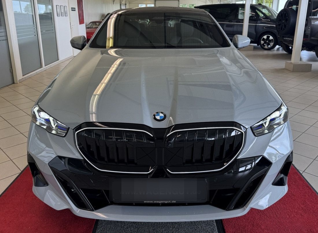 BMW 520d xDrive M-Sportpaket-Pro*Key-G*ICONIC*Harman foto 3