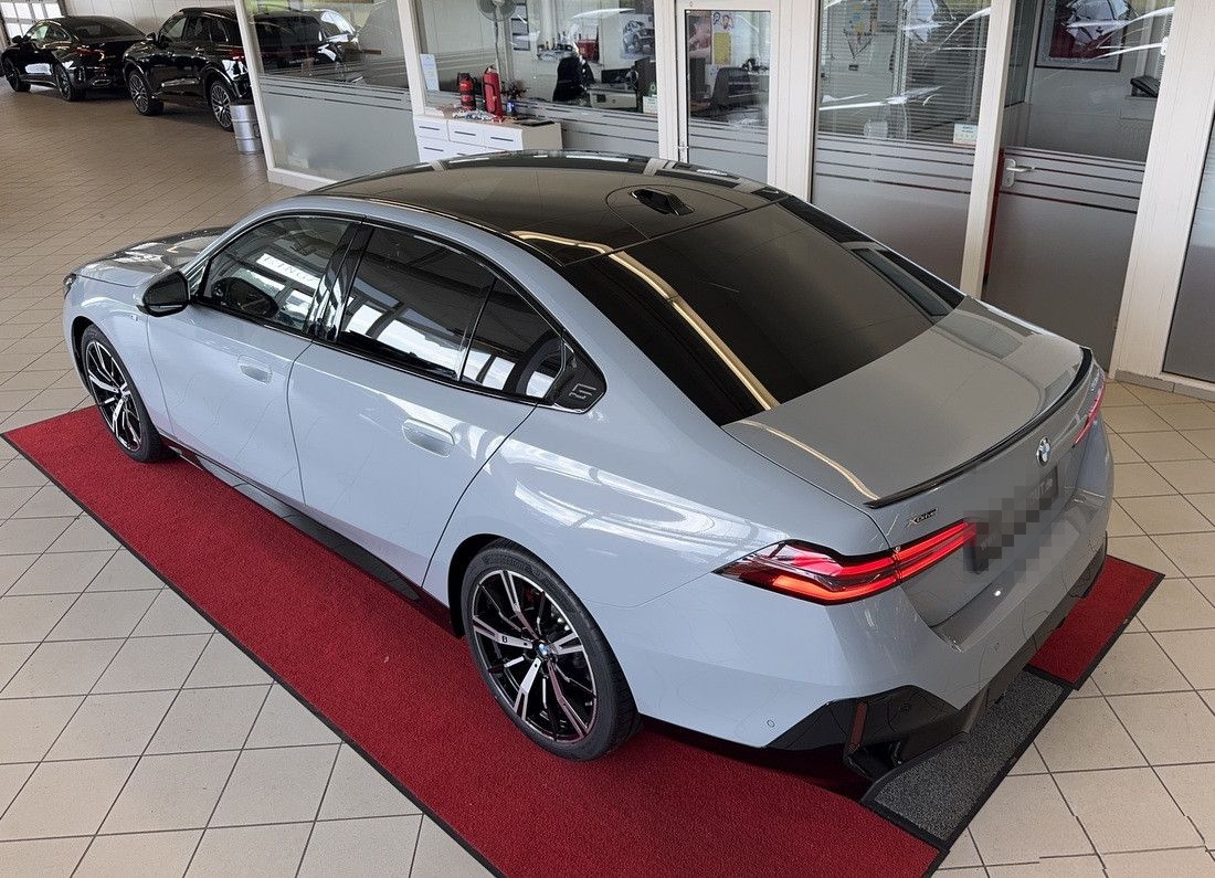 BMW 520d xDrive M-Sportpaket-Pro*Key-G*ICONIC*Harman foto 8
