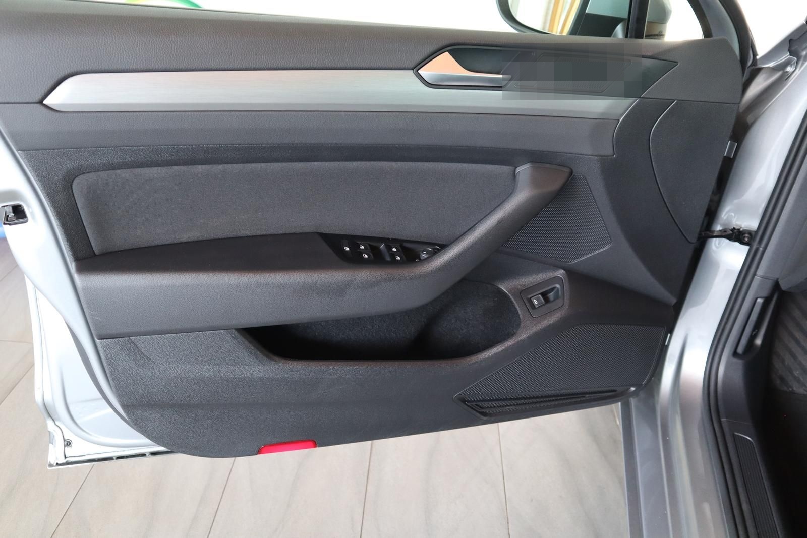 Volkswagen Passat Variant 2.0 TDI |Navi|LED|Kamera|Sitzheiz foto 14