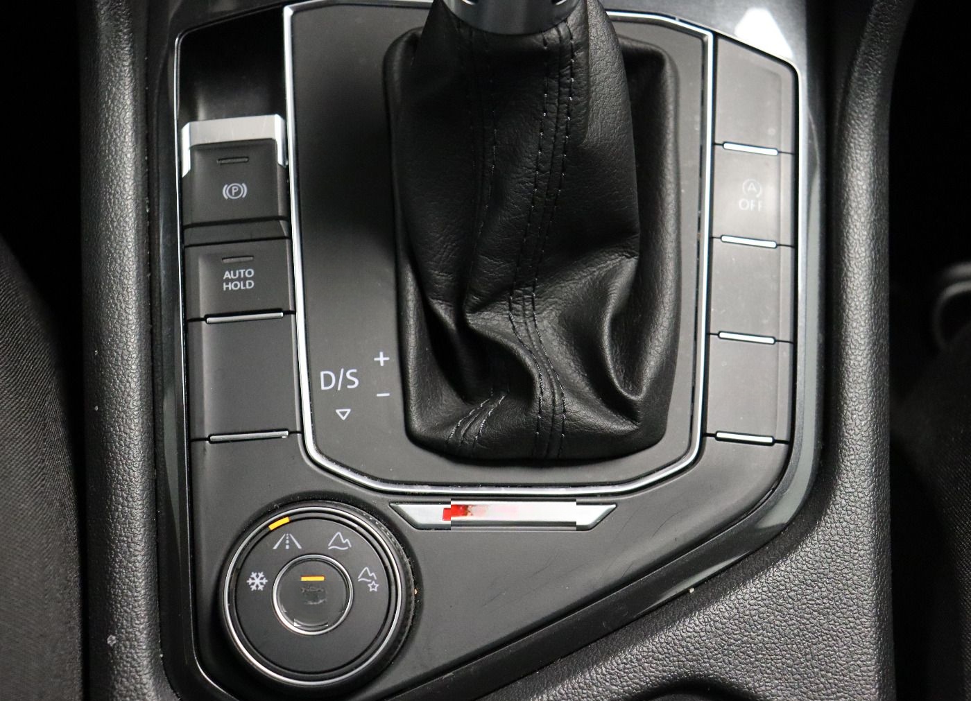 Volkswagen Tiguan Allspace 2.0 TDI 4 Motion DSG Comfortline foto 15