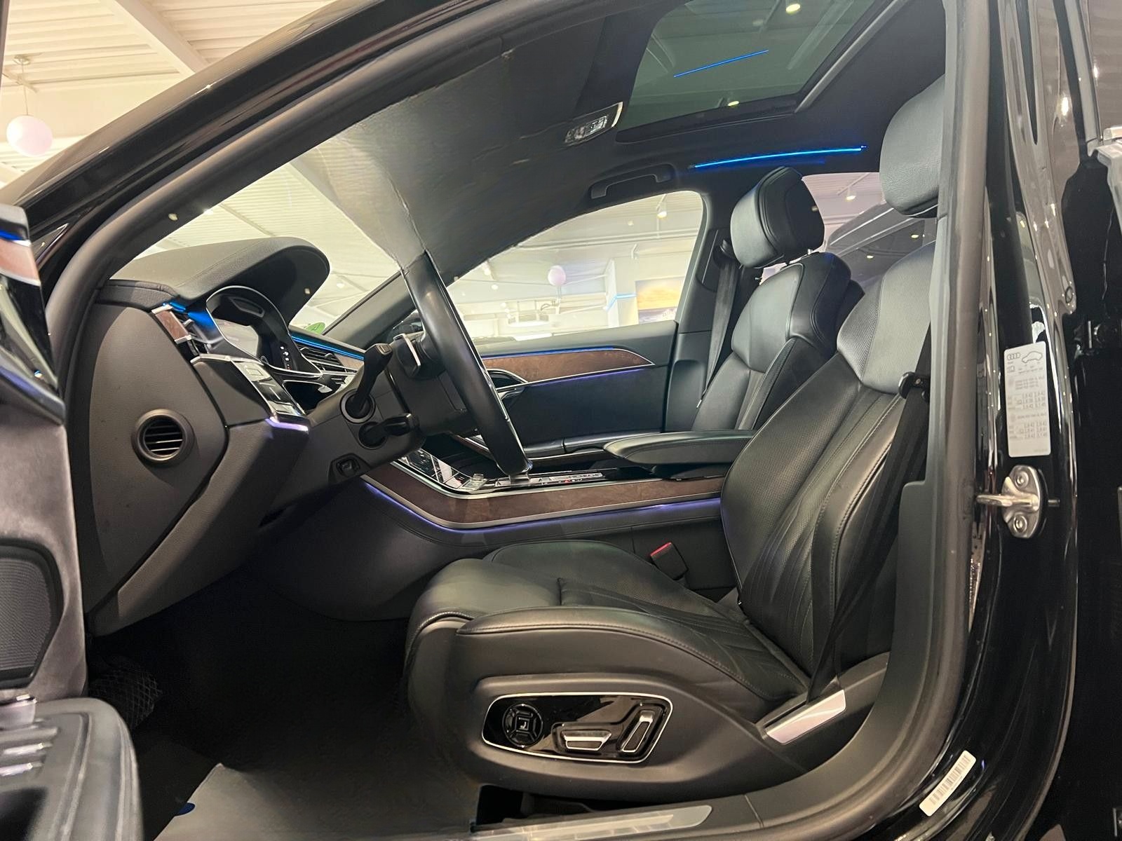 Audi A8 60 TFSI e quattro *Panorama*B&O*HUD*Massage* foto 8