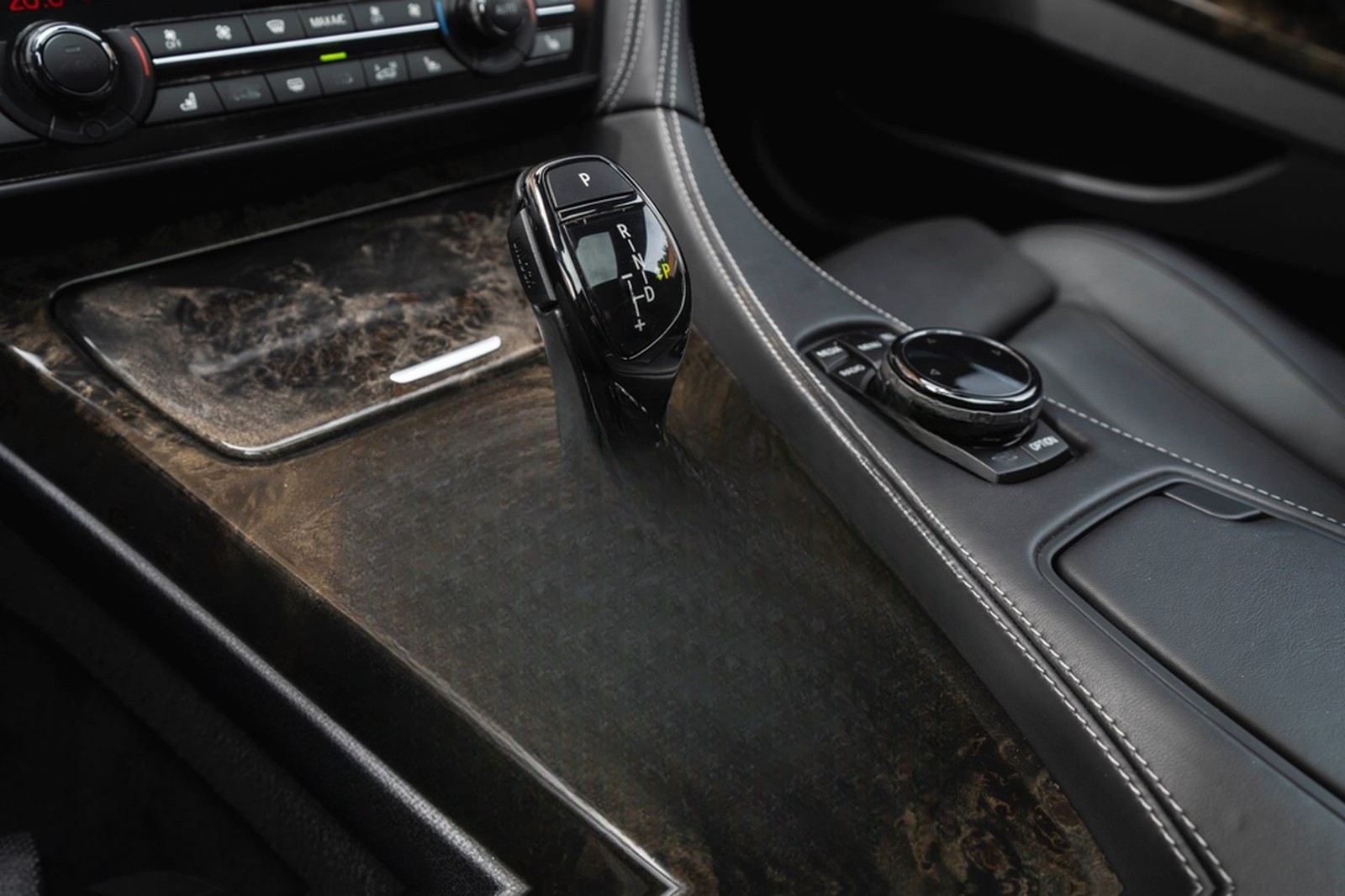 BMW 650i xDrive Coupé M-SPORTPAKET HUD H&K LED KAM foto 13