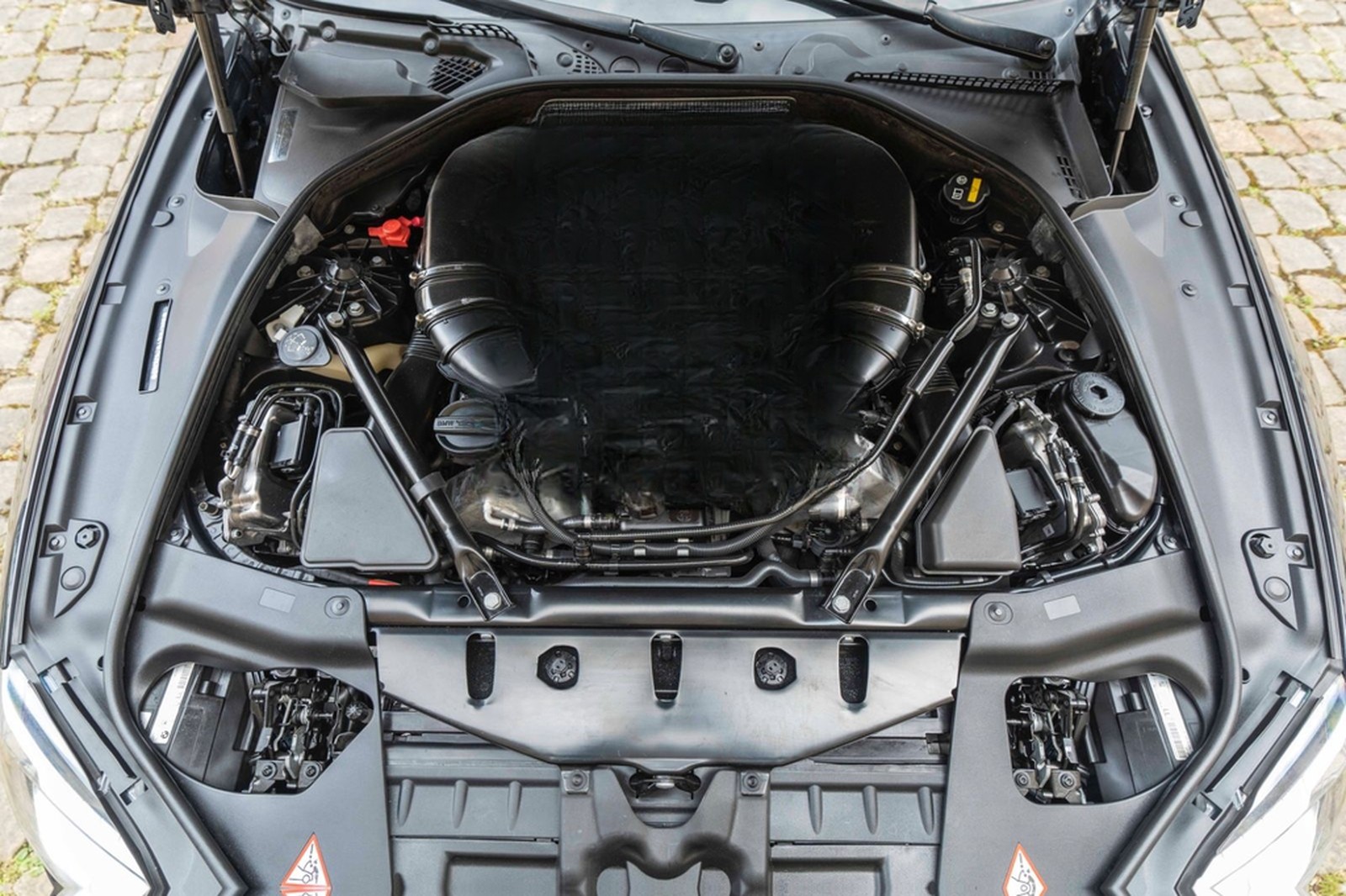 BMW 650i xDrive Coupé M-SPORTPAKET HUD H&K LED KAM foto 25