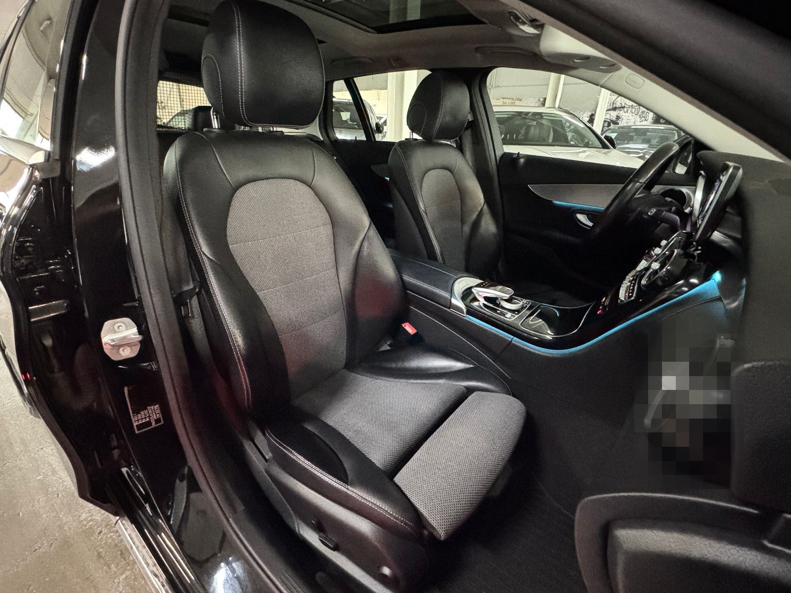 Mercedes-Benz C 180 T CGI 9GT 2X AVANTGARDE PANO ILS NAVI AHK foto 15